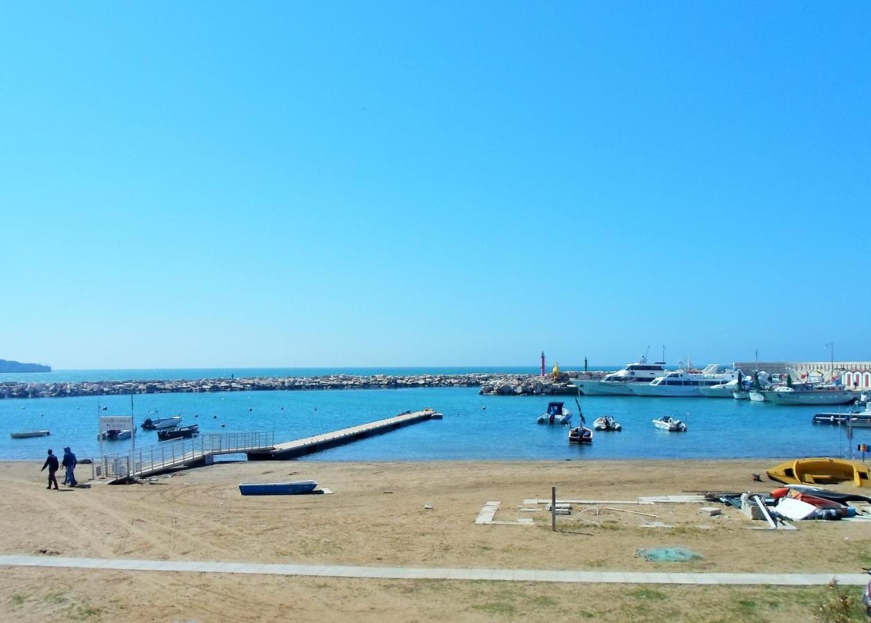 Sea House B&B Peschici Bagian luar foto